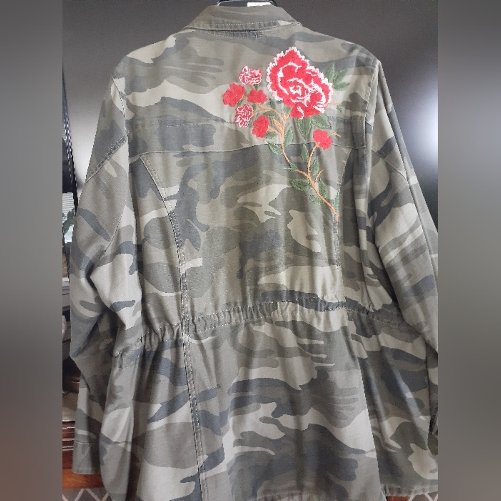 Camouflage jacket - Picture 4 of 4